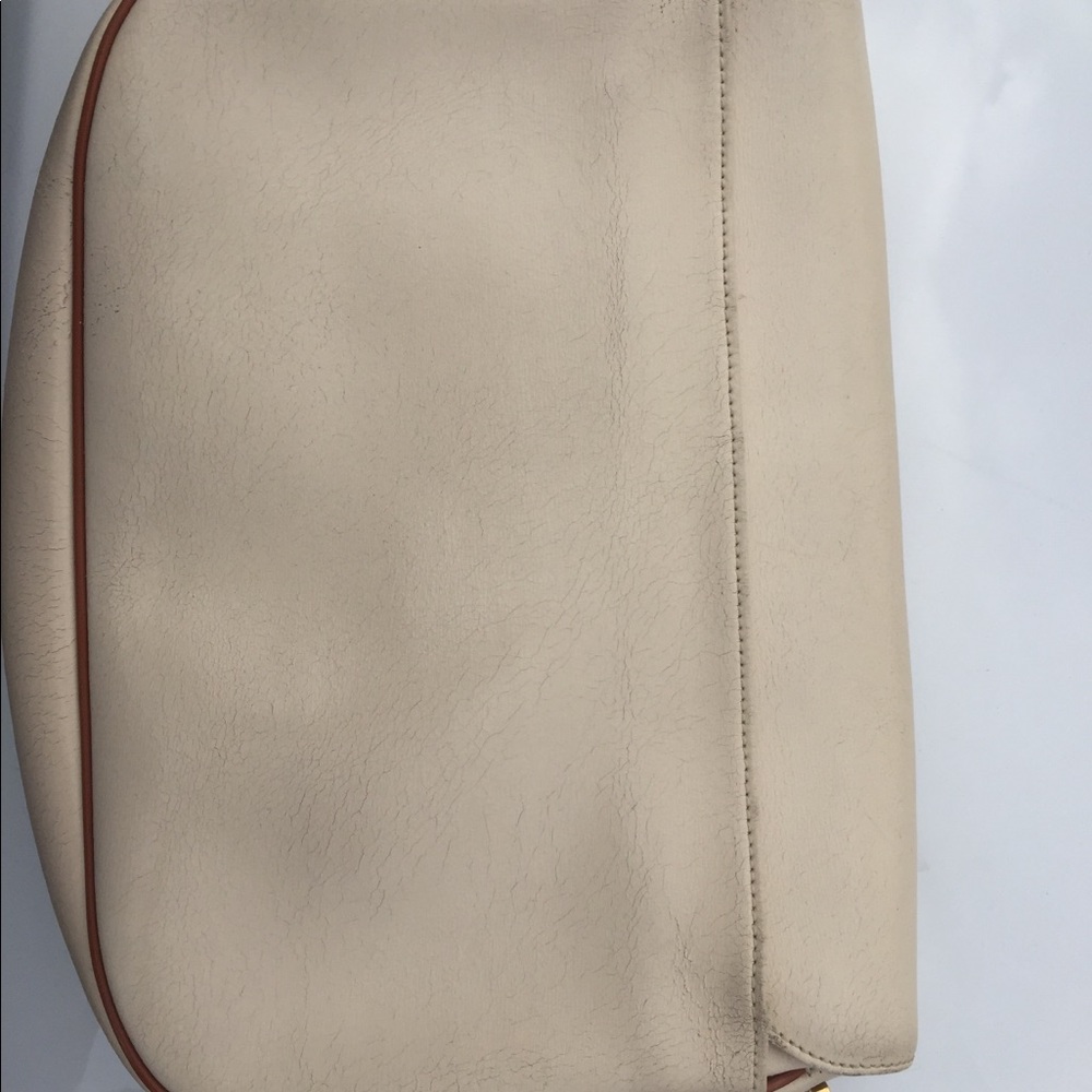 Givenchy handbag - Picture 3 of 7
